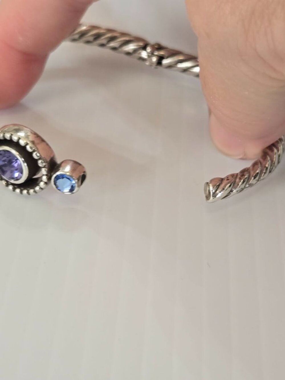 NWOT Brighton Halo Silver Bangle Bracelet - Picture 2 of 4